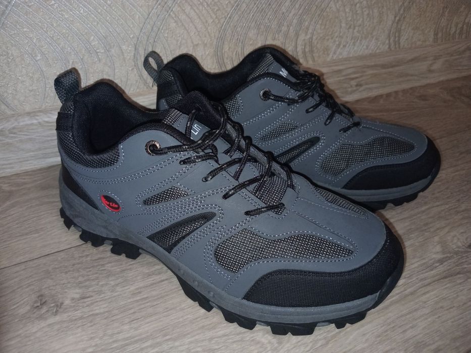 Кроссовки стельки 27 см