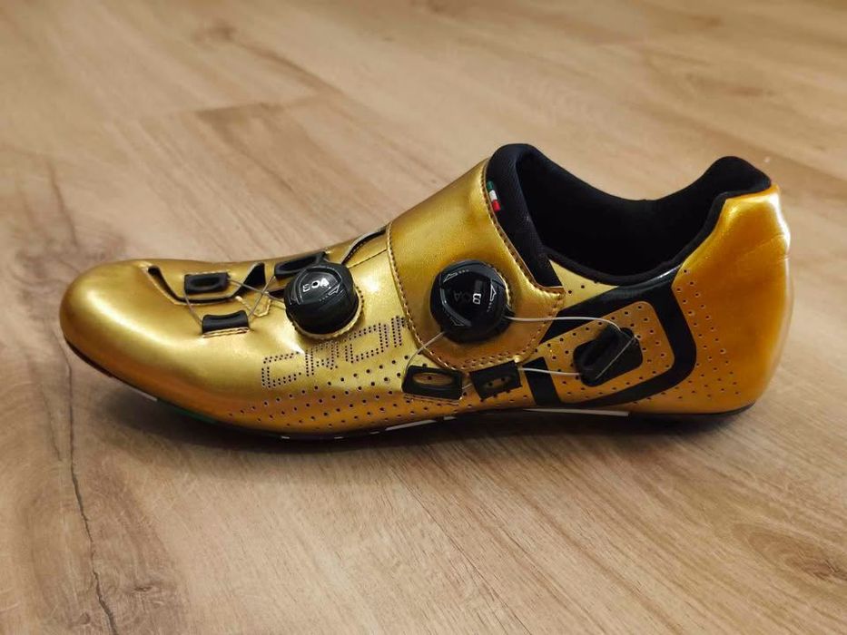Sapatos de estrada Crono CR1 GOLD Edition Carbon