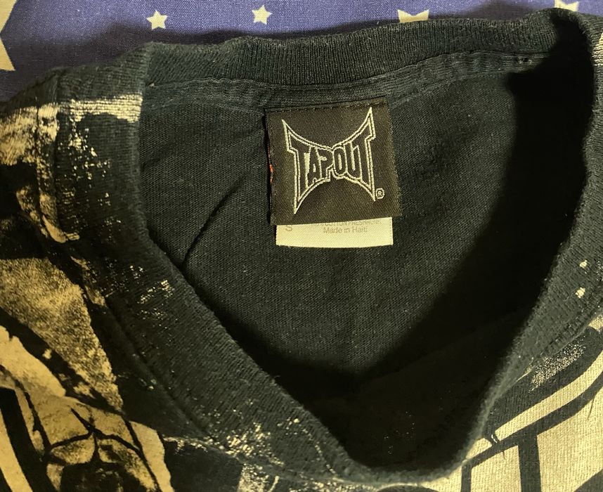 Продам футболку TAPOUT