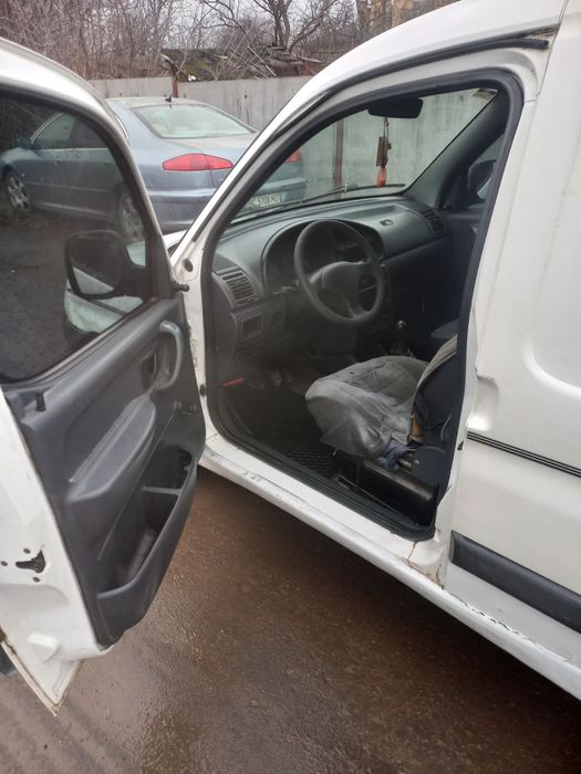 Продам Пежо Партнер