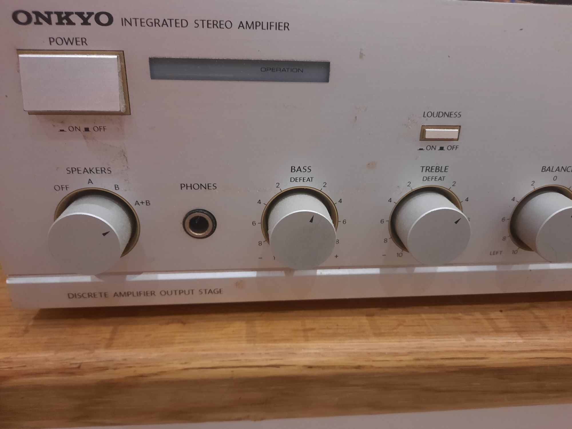 Wzmacniacz ONKYO A-8420