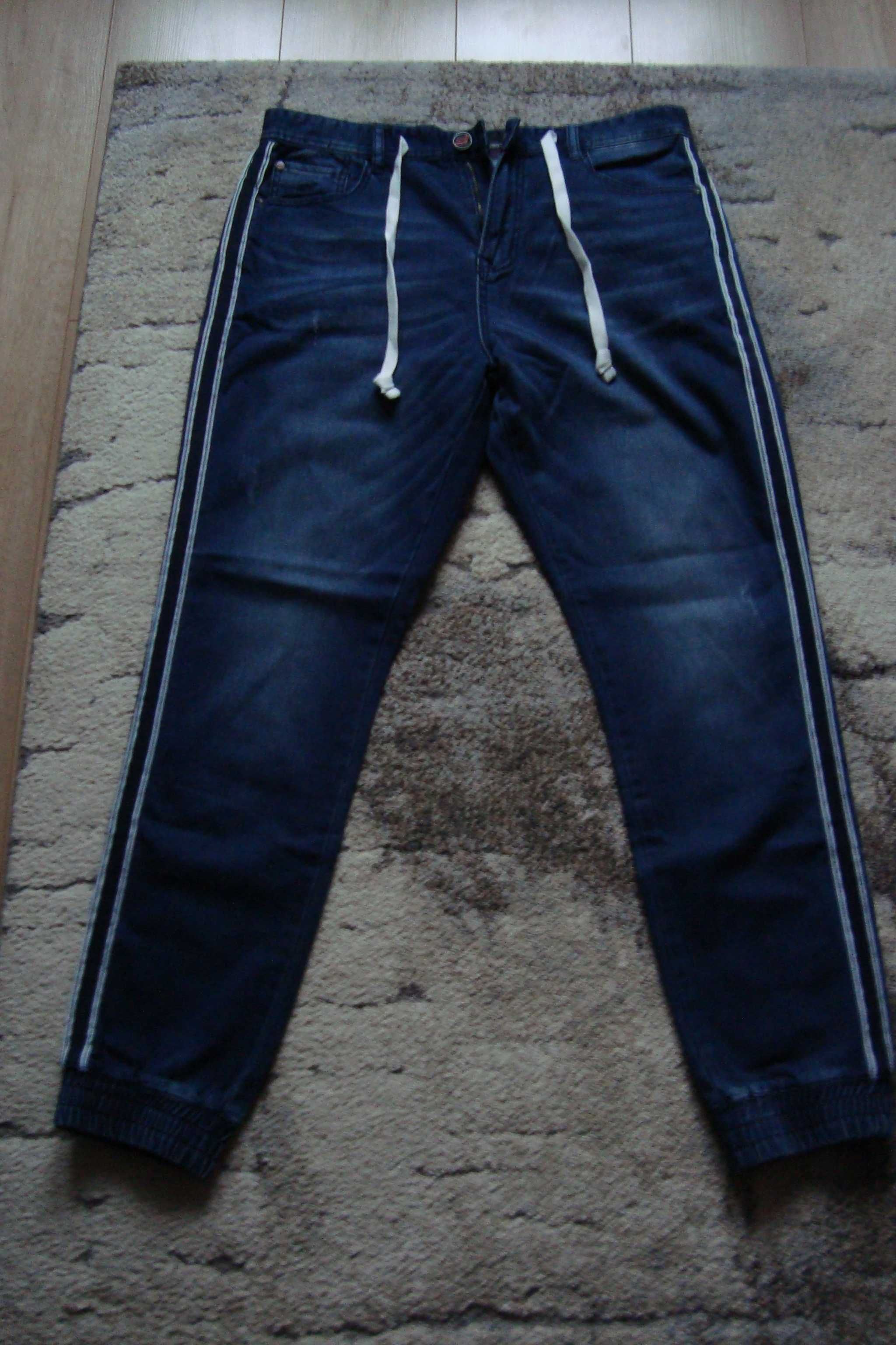 Spodnie Jeansowe DIverse L