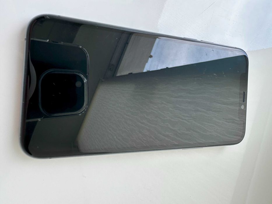 Продам iphone 11 pro