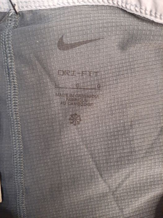 Оригінальні чоловічі шорти NIKE DRI-FIT STRIDE GREY DM4757-084