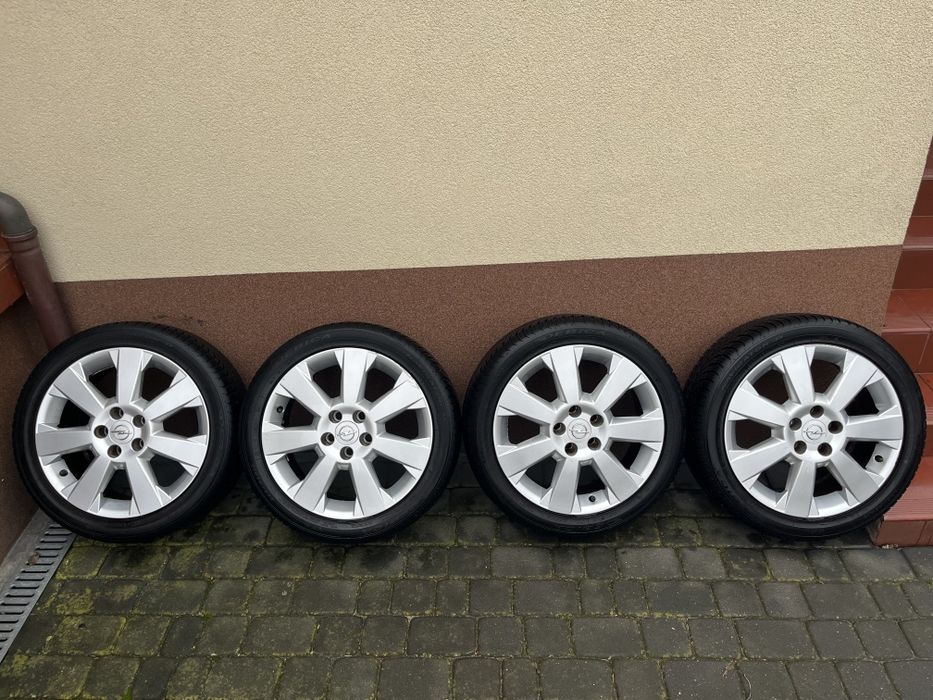 Sprzedam całe koła r17 opel