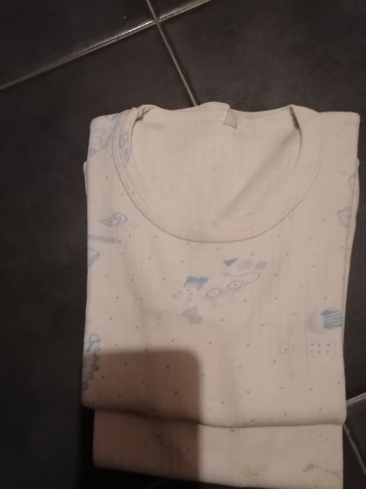 2 Camisolas interior tam. 6 anos