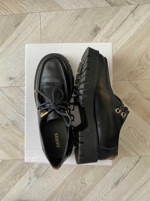 Ботинки женские 36, ГУЕС, как новые