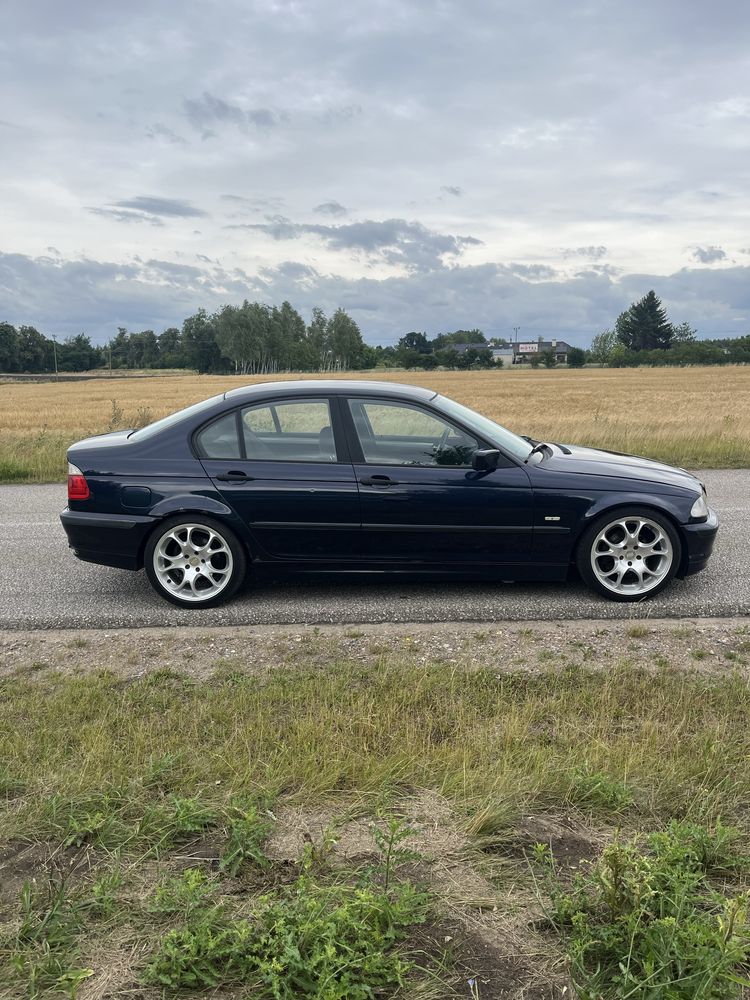 Bmw e46 3.5 V8 (drift kjs)