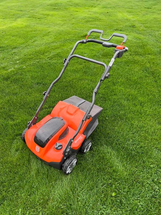 wertykulator husqvarna S 138 i