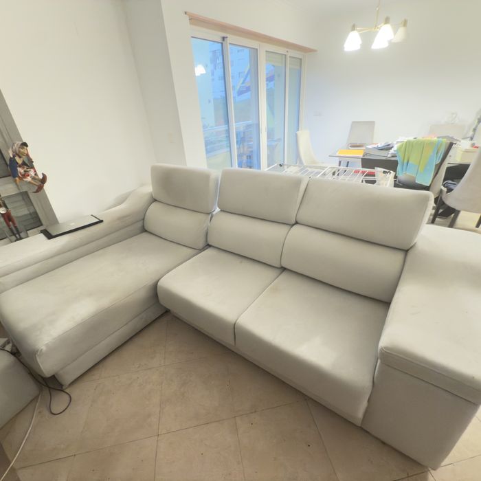 Sofa Estofado com Chaise Long