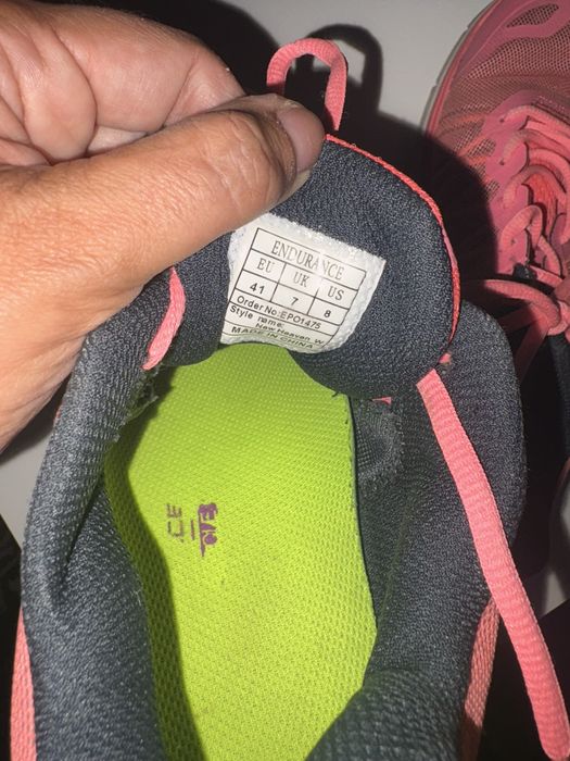 Buty sportowe damskie polecam!!!