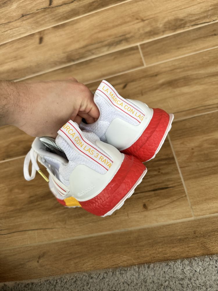 Кроссовки Adidas Ultraboost Barcelona