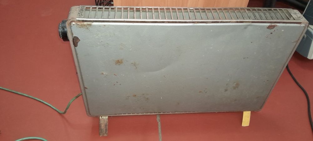 Обігрівач, конвектор