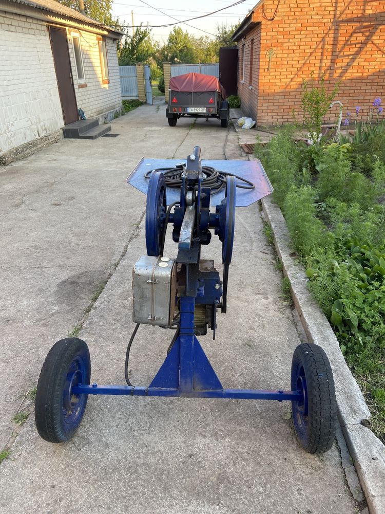 Продам дровокол, працює від. 220 і 380вт