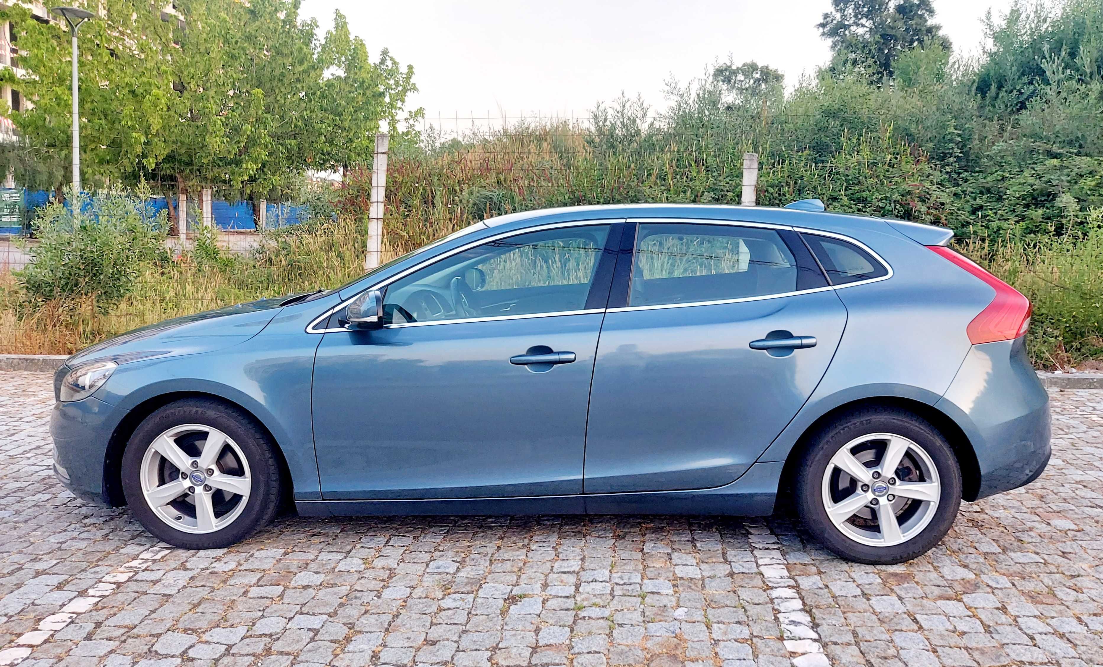 Volvo V40 d2 190 mil