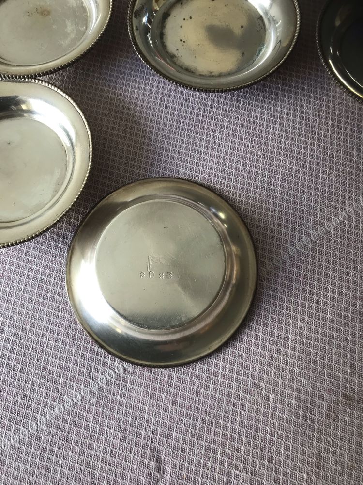 12 cinzeiros de mesa com suporte antigos