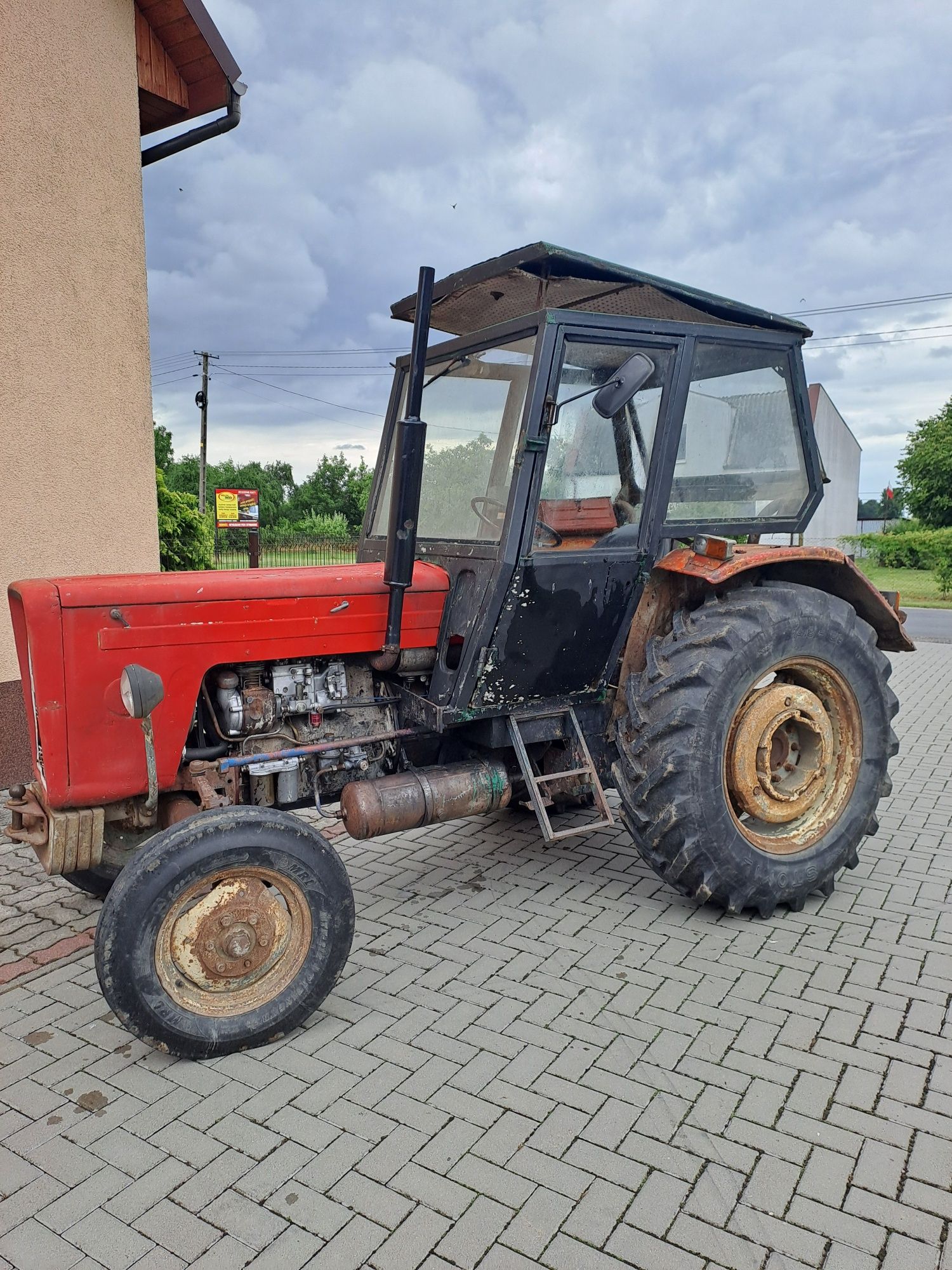 Ciągnik c-360, zarejestrowany, opłacony sprawny