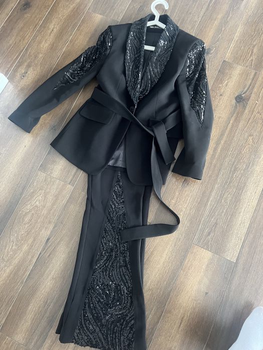 Garnitur czarny cekiny elegancki roz 40
