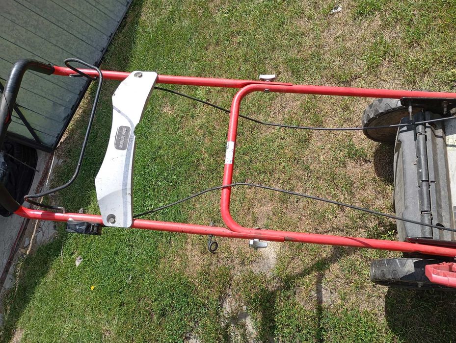 Sprzedam kosiarkę na części Briggs Patricia 675