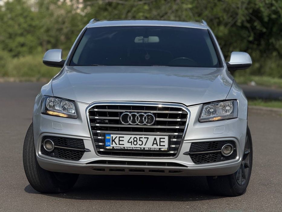 Продам Audi Q5 2012 року