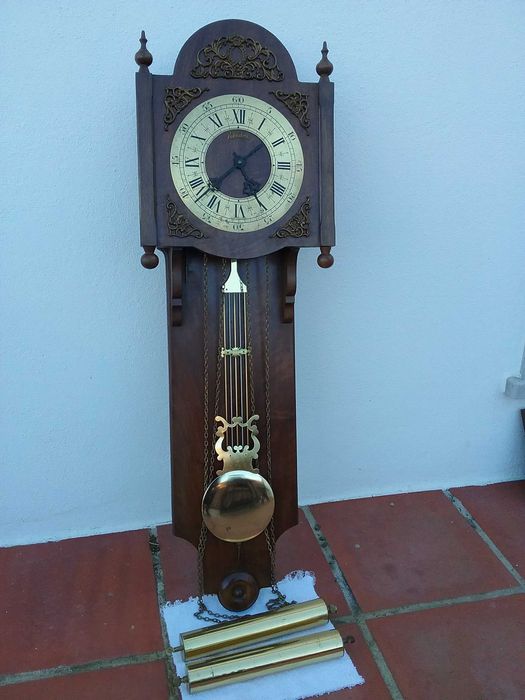 Relógio de parede de corda e com pêndulos, Reguladora, em ótimo estado