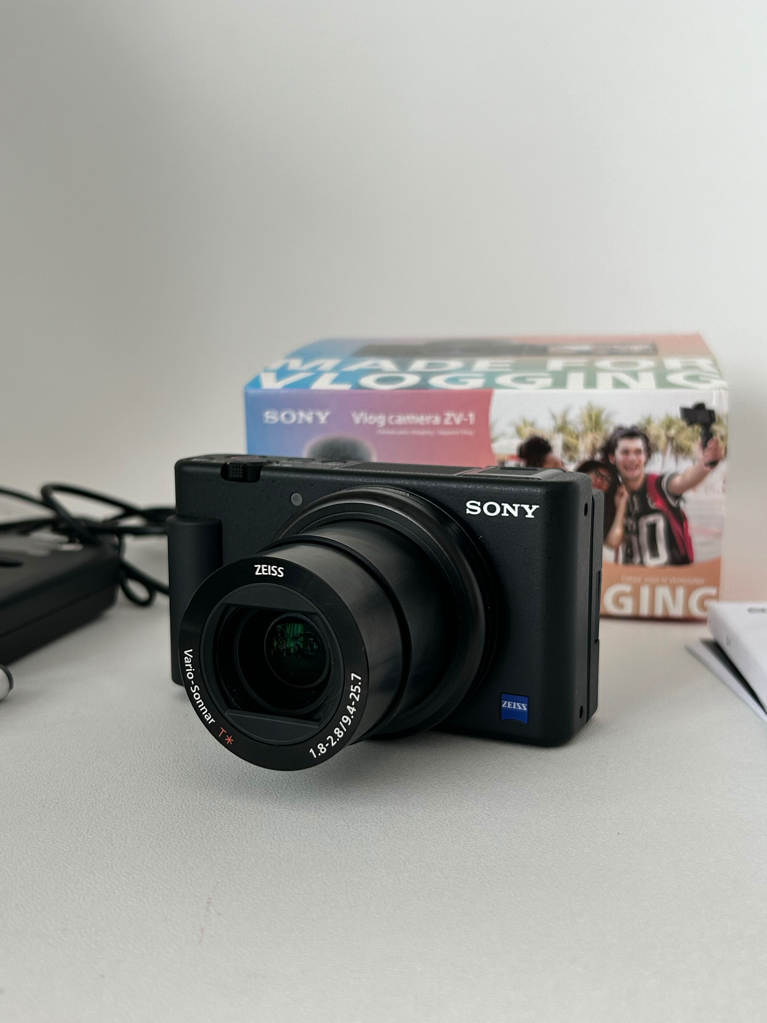 Máquina Fotográfica Compacta Sony ZV-1