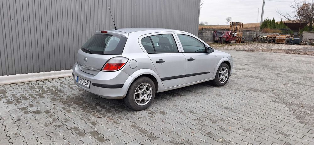 Opel Astra z oszczędnym silnikiem 1.7