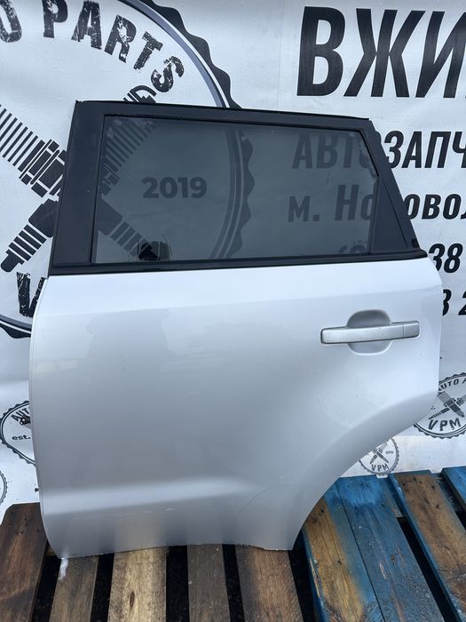 Задні ліві двері, задня ліва дверка Kia Soul EV 2014-2018