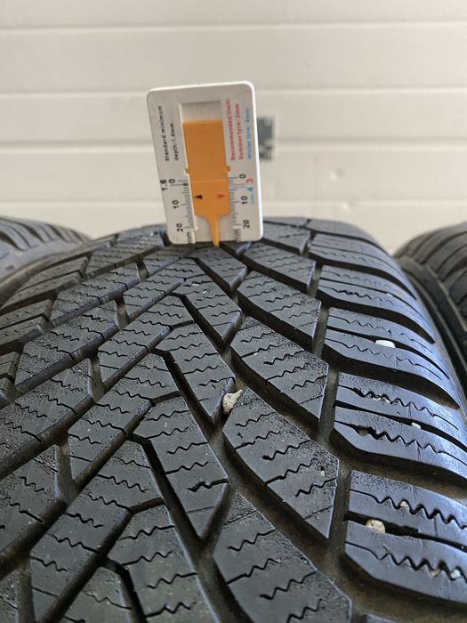 4 opony zimowe 205/55R16