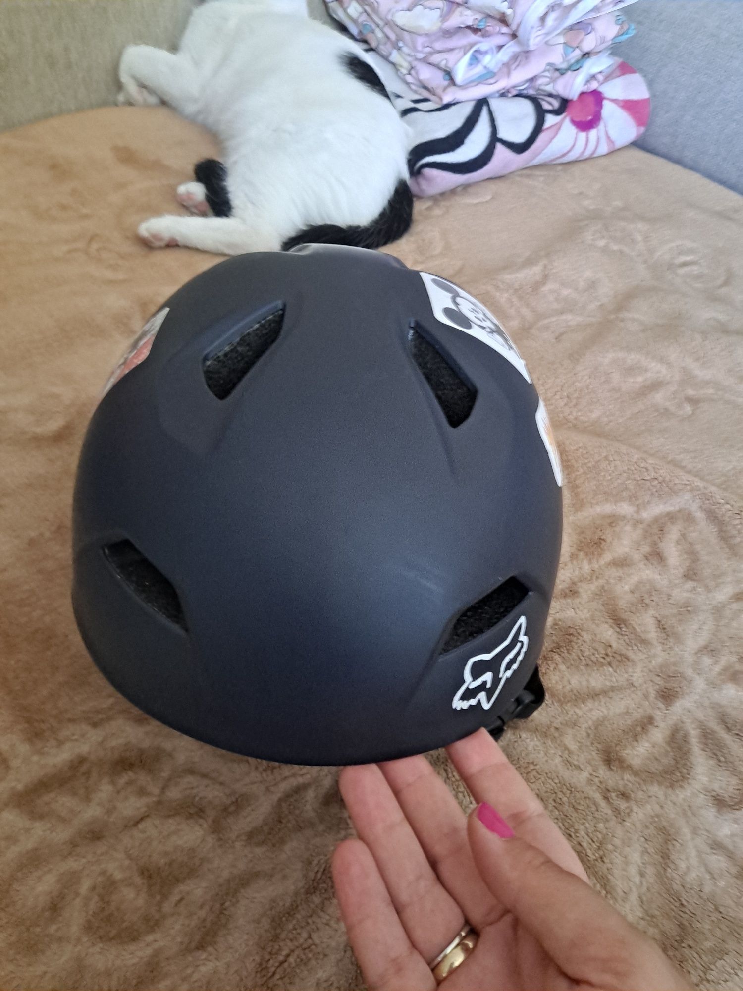 Kask FOX dla doroślej osoby