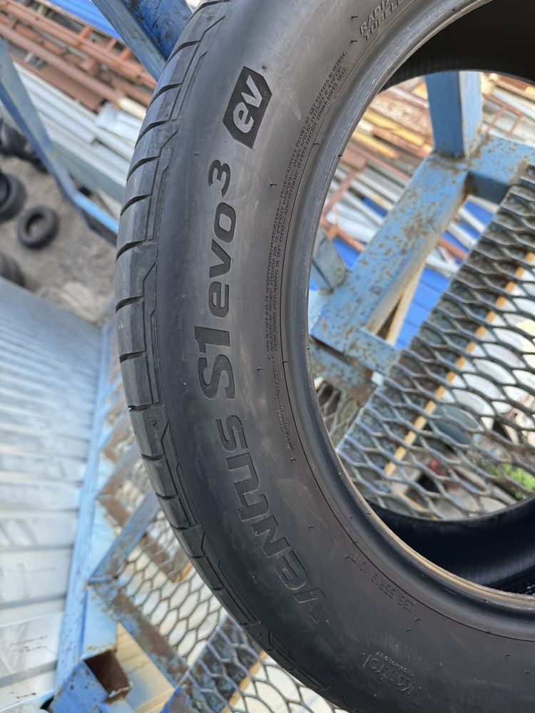 235/55R19-4шт Hankook оригінал із Німеччини 7мм в наявності!