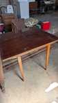 Mesa Vintage extensível c/ cadeiras