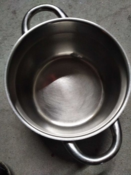 Panelas pequenas de alumínio