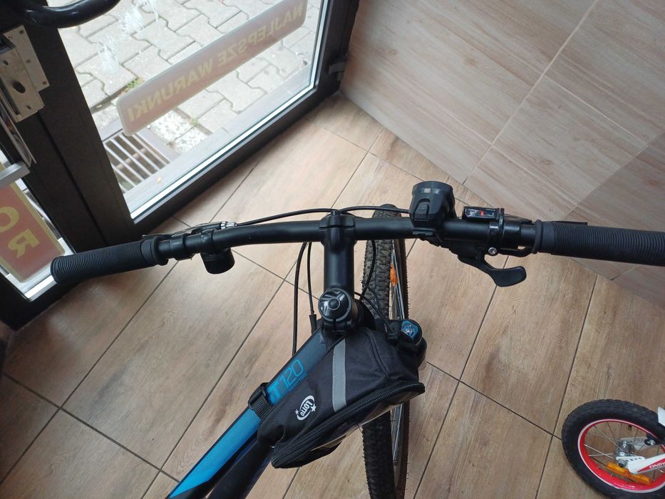 (2436/25) Rower Rockrider ST 120