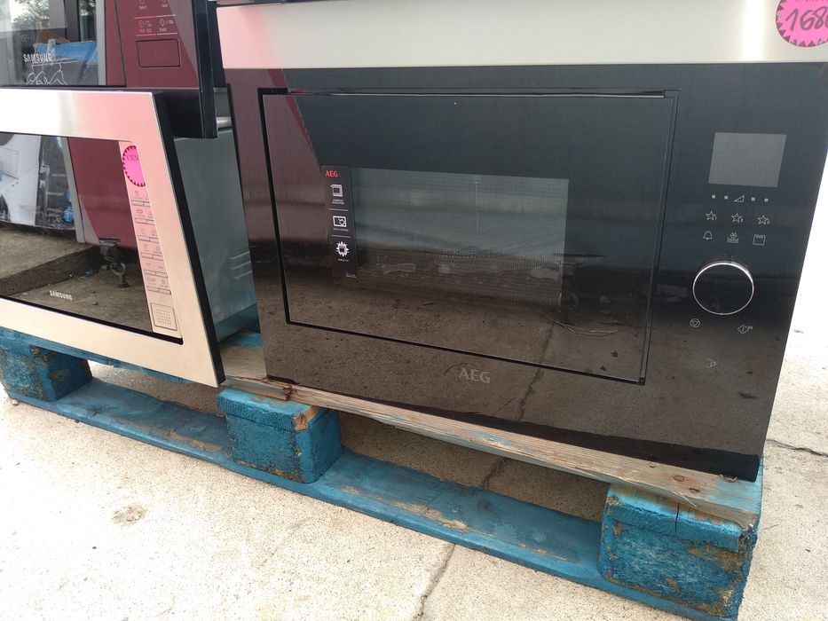 OUTLET Janki  Kuchenka mikrofalowa AEG MBE2658DEM