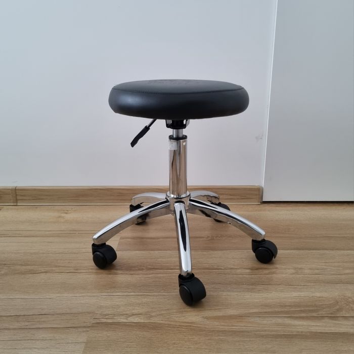 Krzesło taboret kosmetyczny