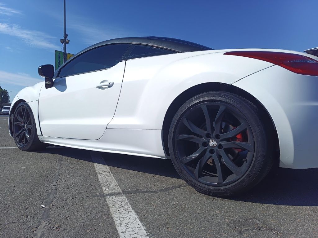 Продам Пежо RCZ в гарному стані