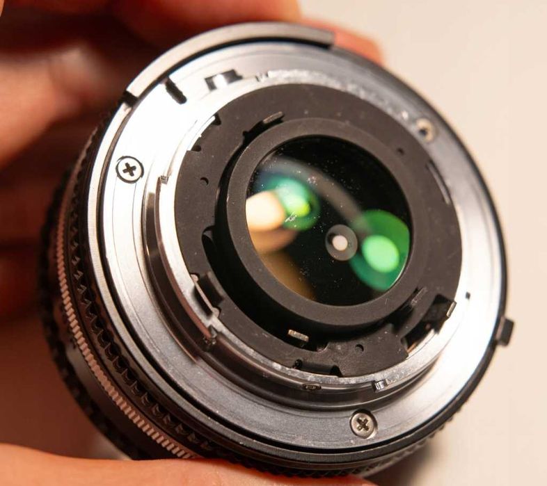 Nikkor 50mm f/1.8 AI-S "Pancake"