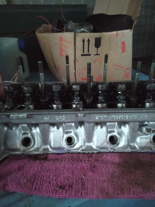 Продам блок 2103