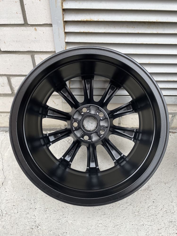 Диски Lexus Toyota R17 5/114