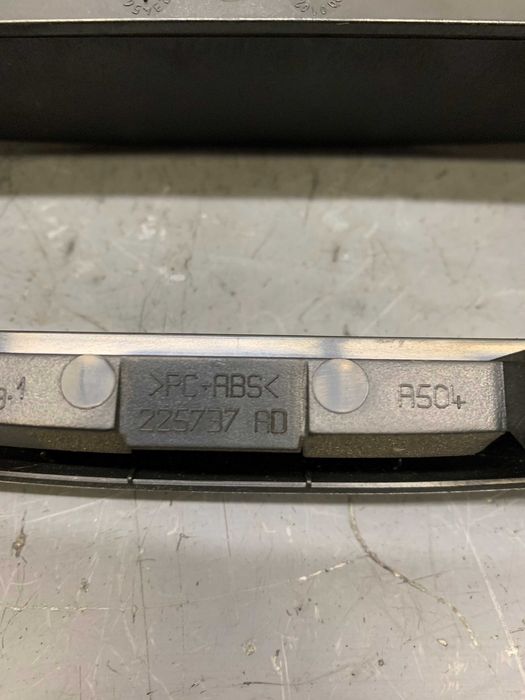 Fiat Punto II 2 Kratka Wentylacyjna Panel Radia