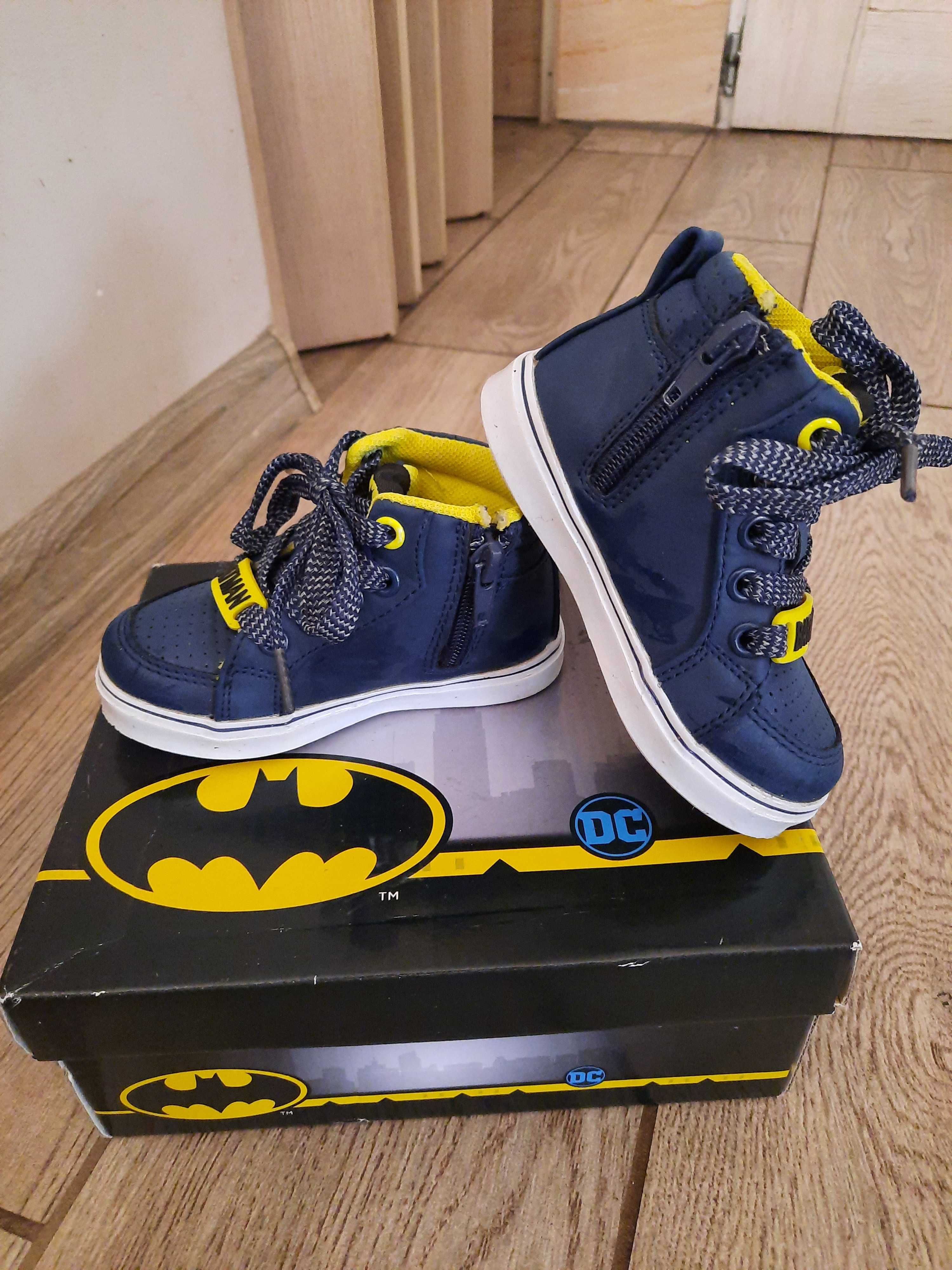 Butki, buty, buciki Batman