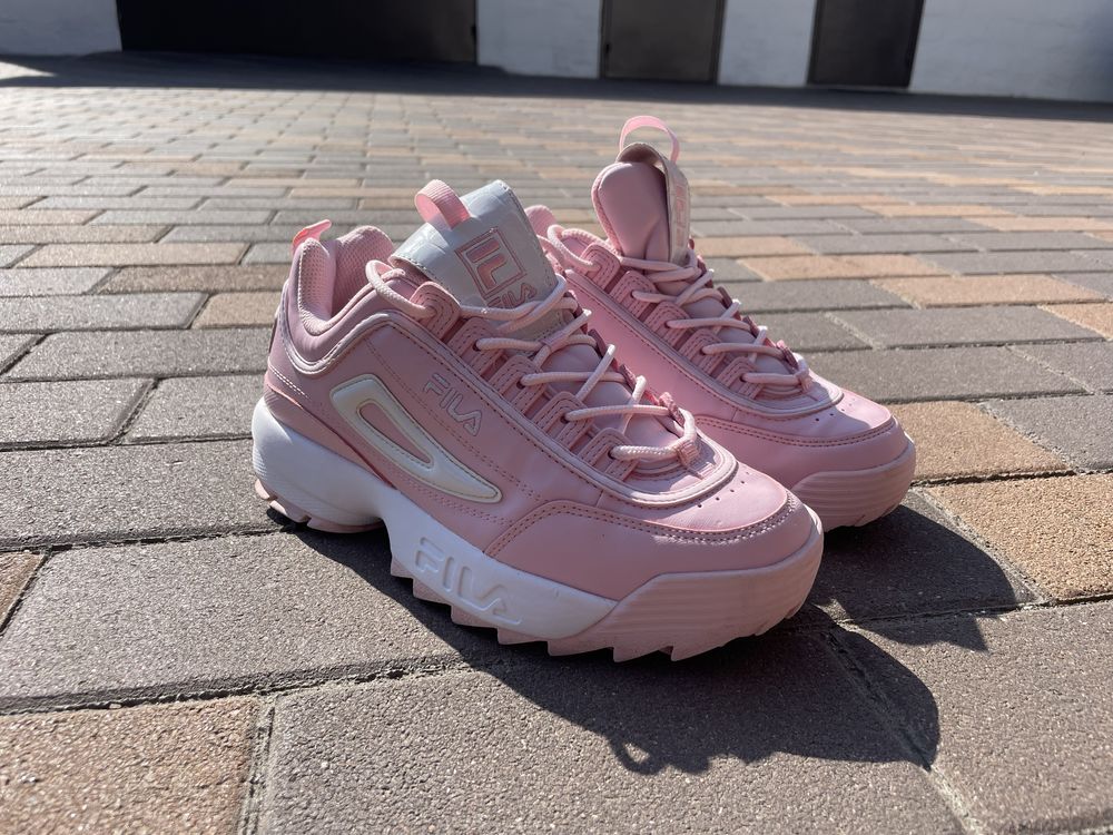 Жіночі кросівки fila disruptor