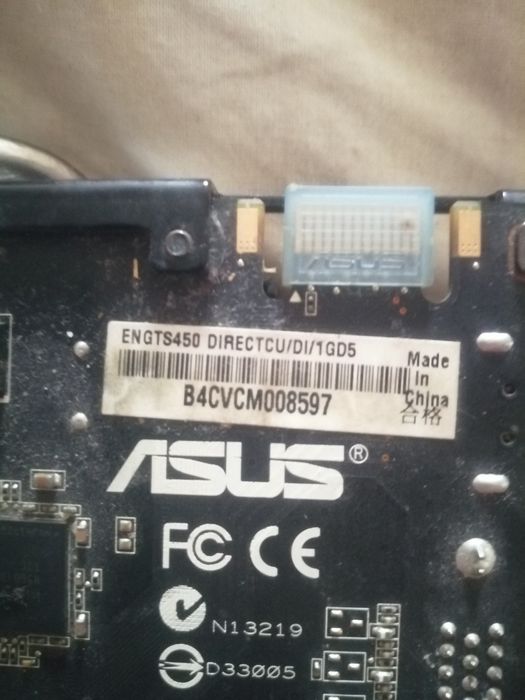 Відеокарта Asus Gts 450 1Gb Gddr5 під відновлення