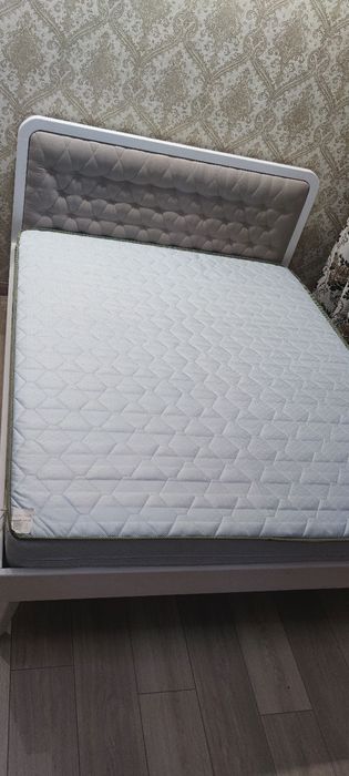 Ліжко двохспальне, Кровать двуспальная