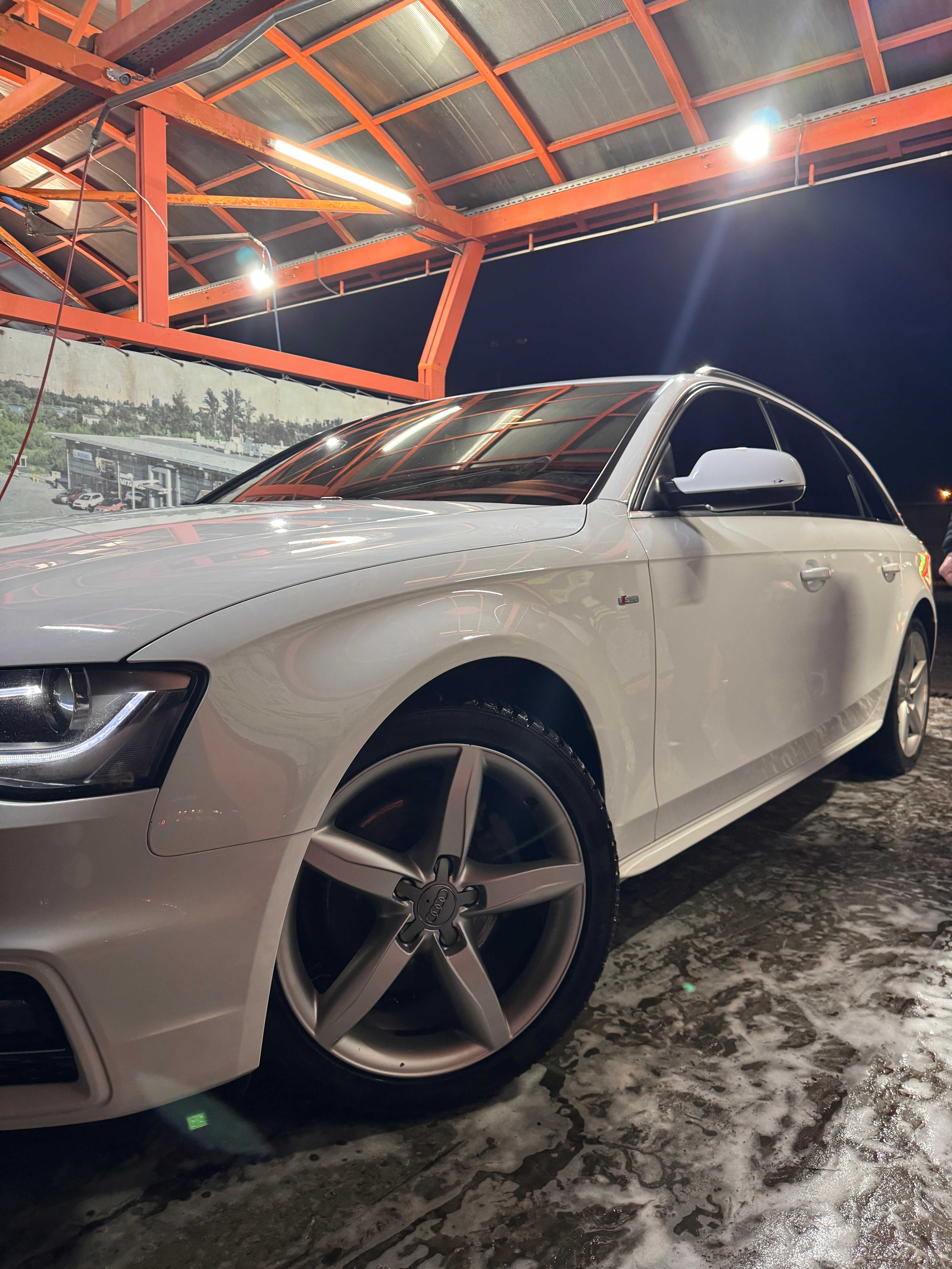 Audi A4 2015 2.0tdi quattro 190hp S-line Універсал ідеал