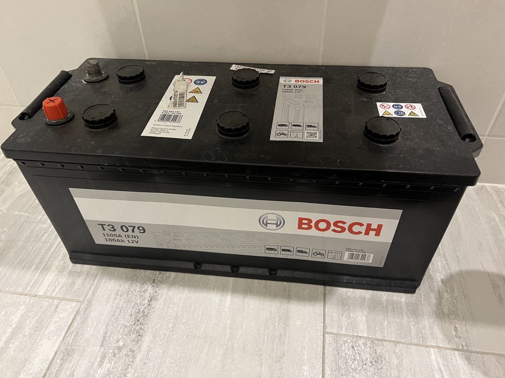 Новый Акамулятор Bosch T3 079 180Ah 12v экономия 2000 грн