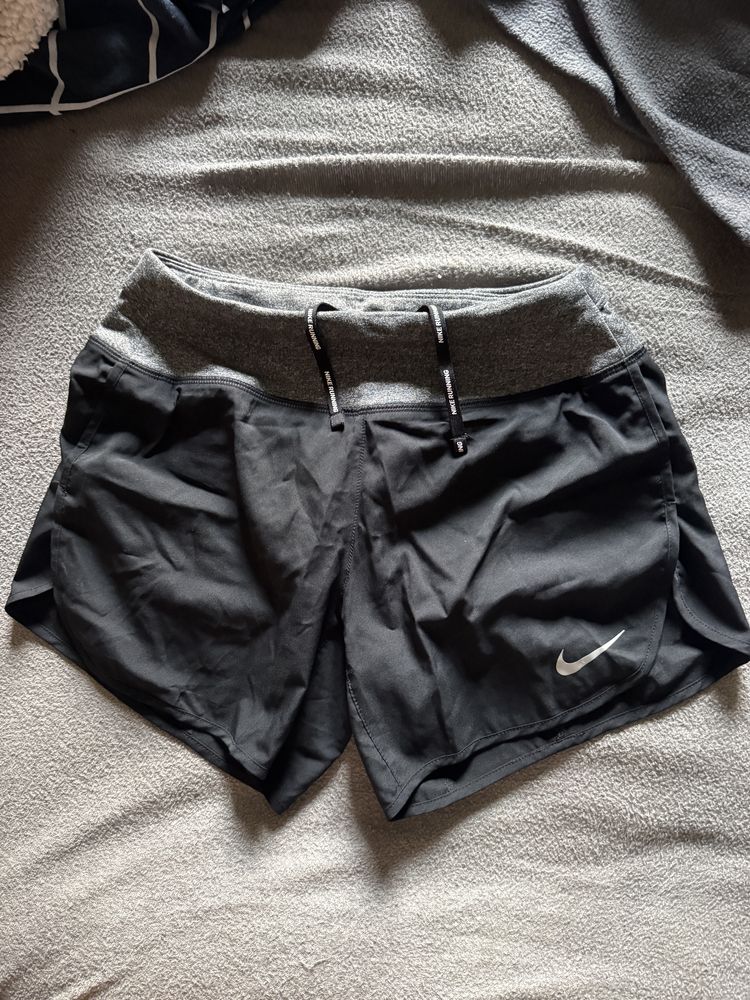Спортивний одяг Nike оригінал