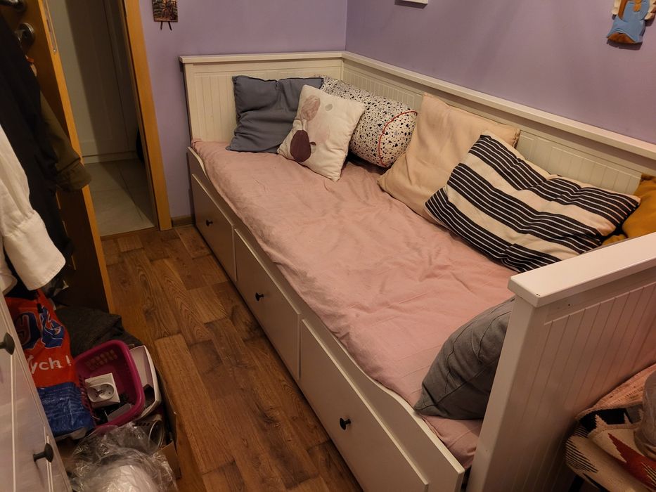 Sprzedam ramę leżanki Hemnes