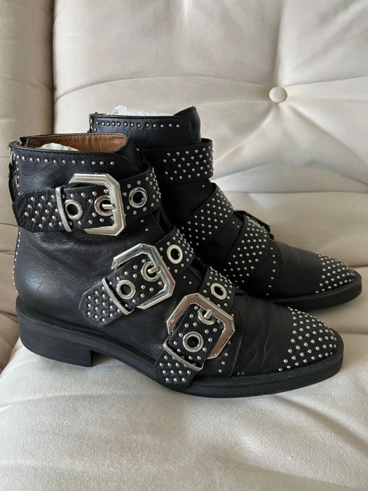 Шкіряне взуття Zara